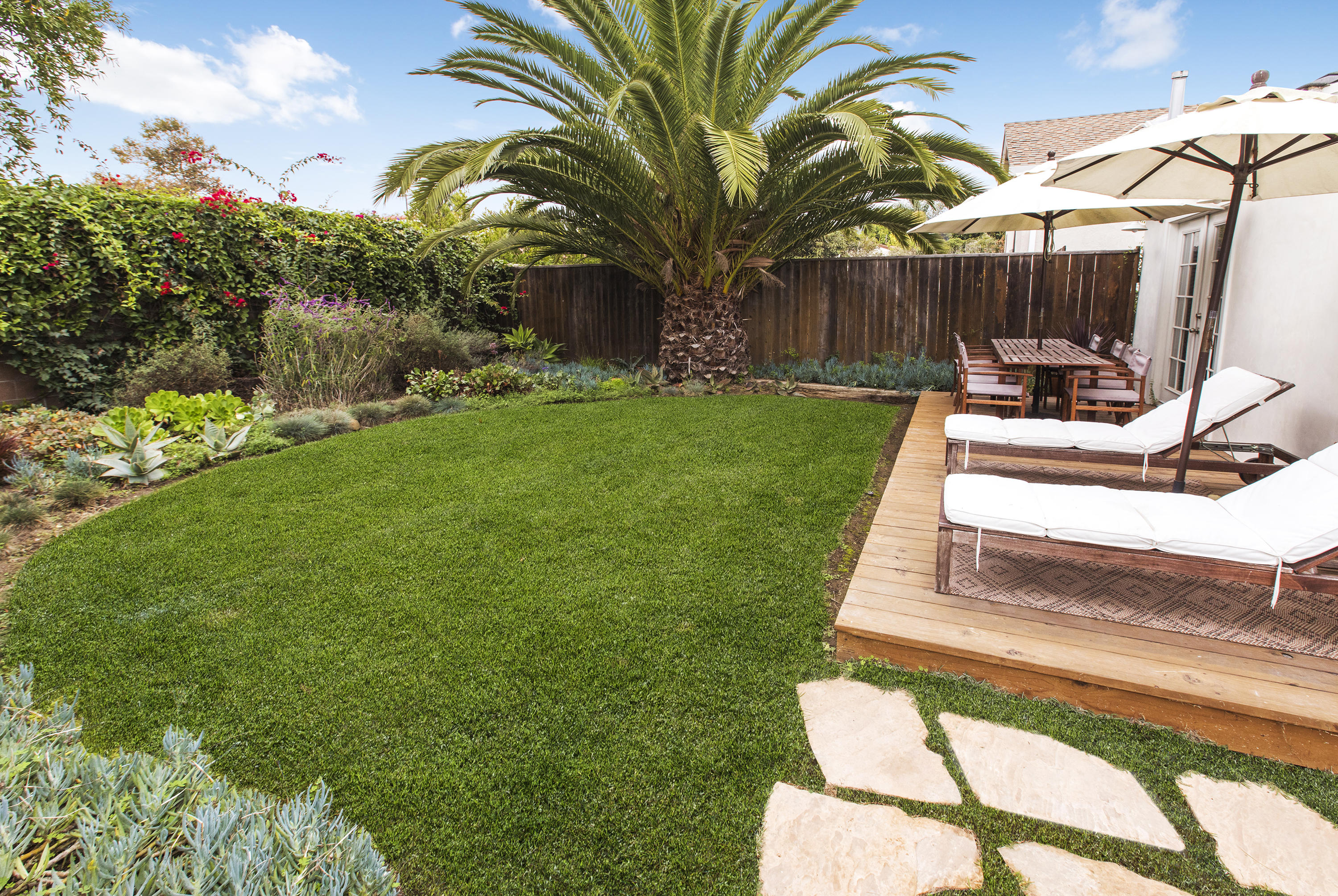 305 Oliver Road Santa Barbara, CA 93109 - Photo 11 of 13 backyard