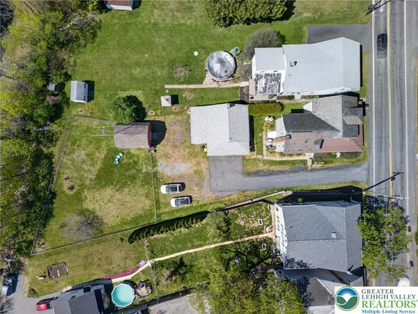 an aerial view of multiple house