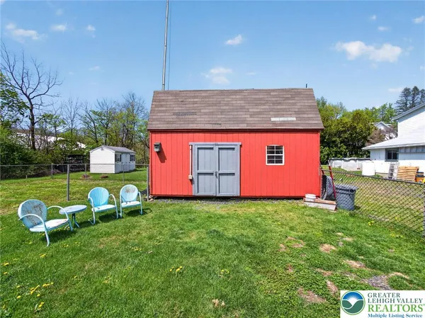 $375,000 | 6220 Bake Oven Road, Germansville, PA 18053