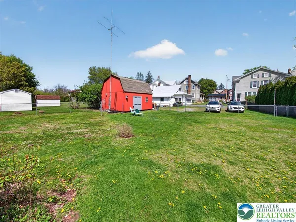$375,000 | 6220 Bake Oven Road, Germansville, PA 18053