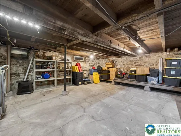$375,000 | 6220 Bake Oven Road, Germansville, PA 18053
