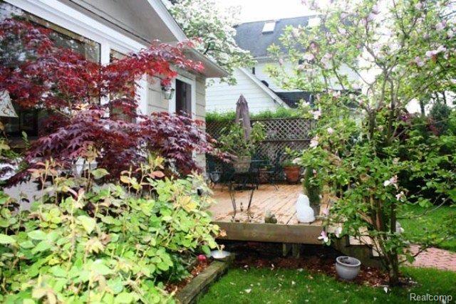 633 Lincoln Road Grosse Pointe, MI 48230 - Photo 13 of 16 633L9a