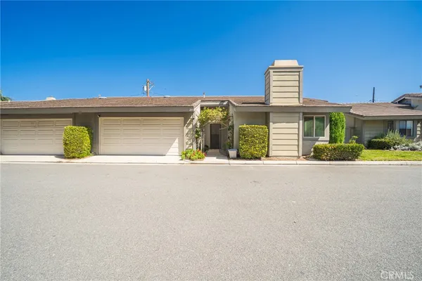 $800,000 | 201 East Ponderosa Lane, Anaheim, CA 92802