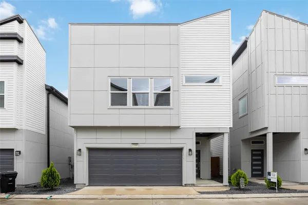 $2,415 | 1106 Paul Quinn Street, Unit E, Houston, TX 77091