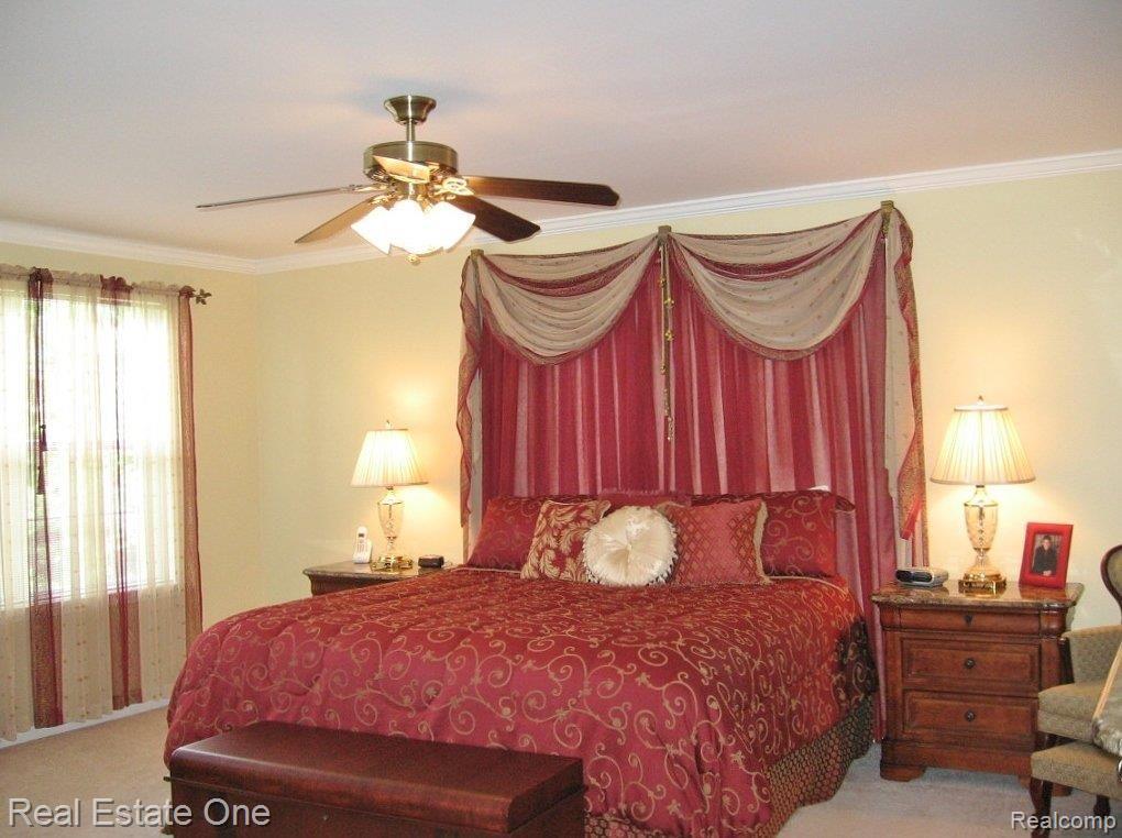 1338 Thames Drive Rochester, MI 48307 - Photo 10 of 23 Master Bedroom