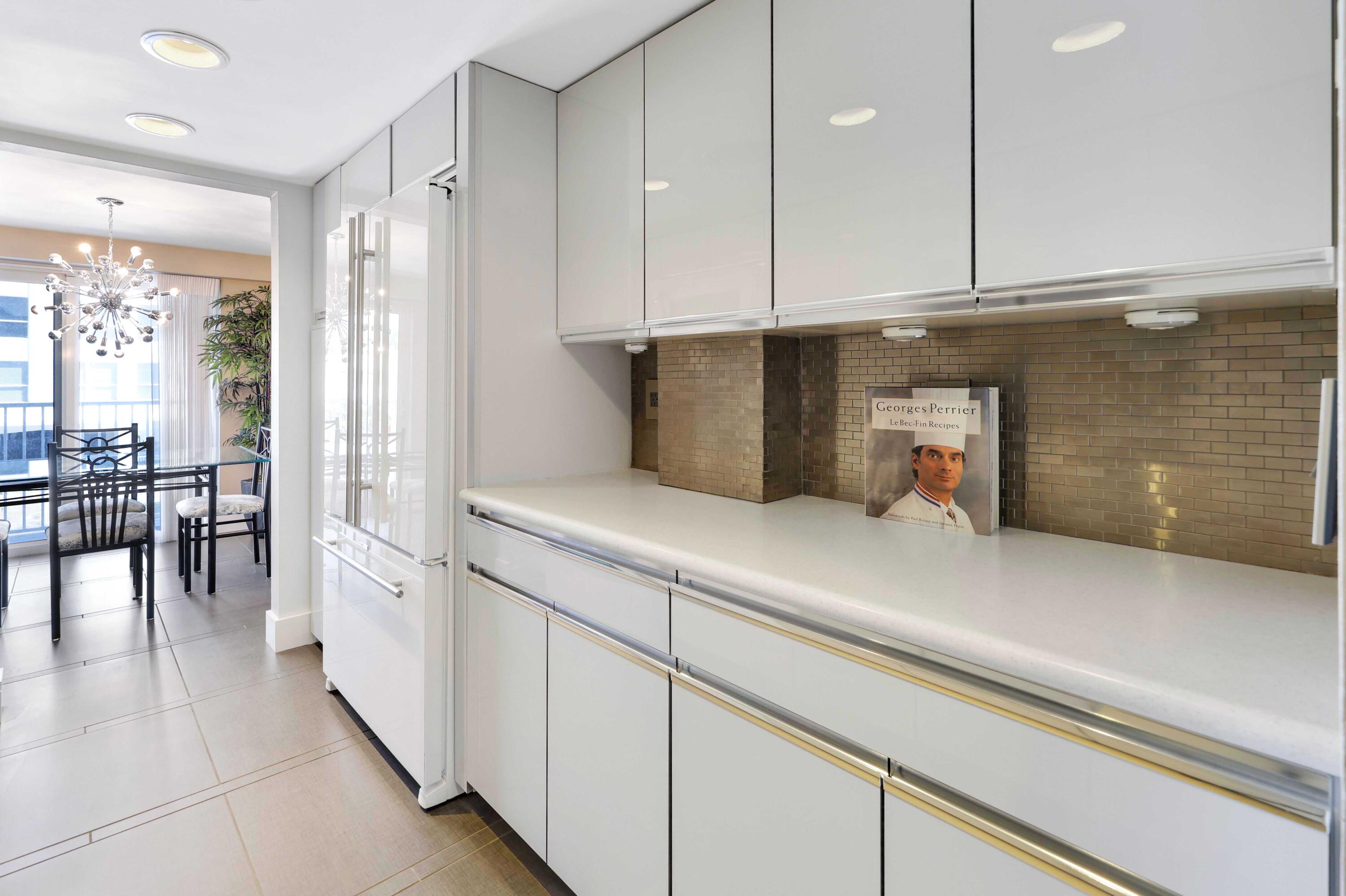 350 South Ocean Boulevard, Unit 206 Palm Beach, FL 33480 - Photo 14 of 27 Kitchen