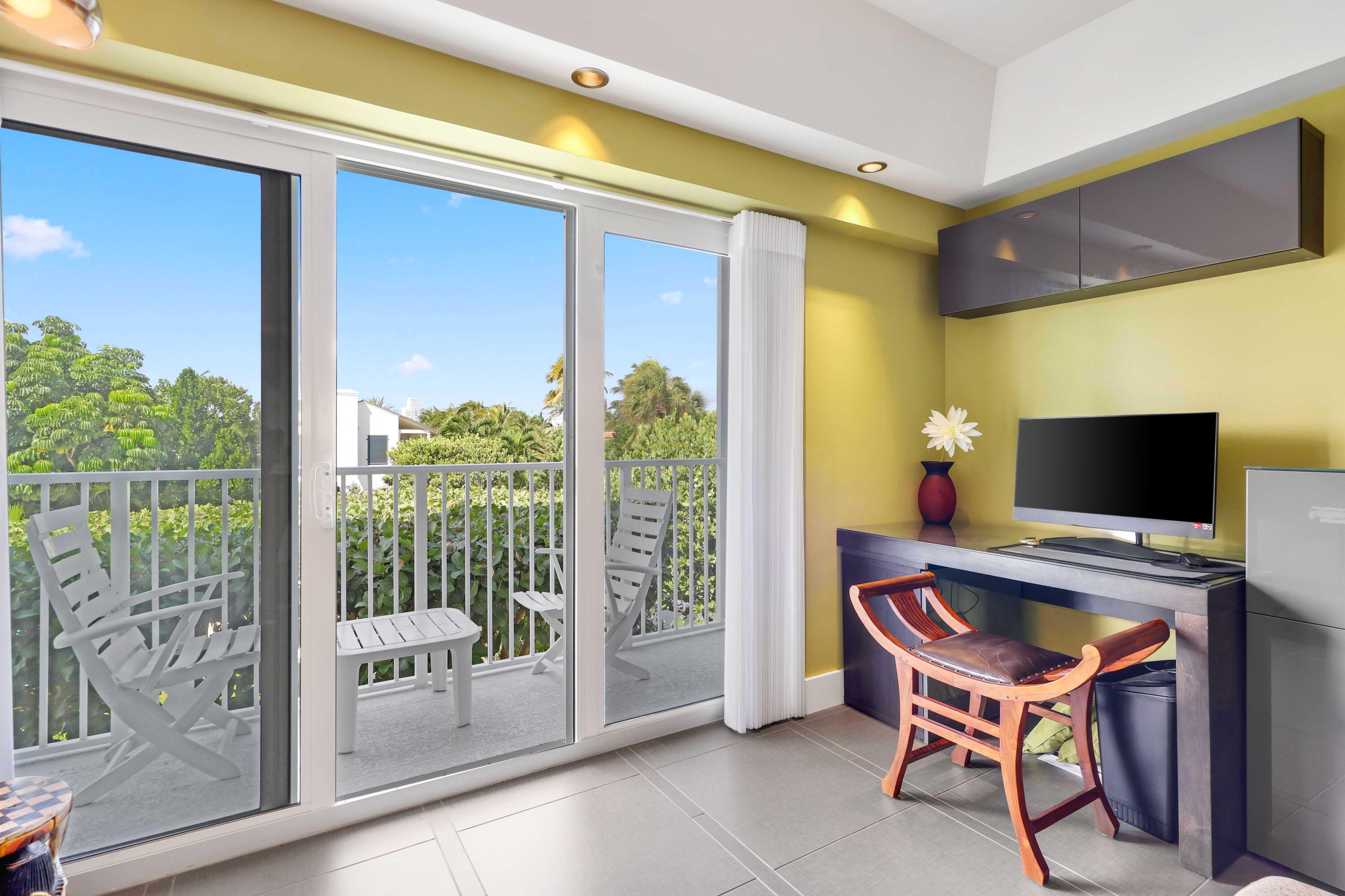 350 South Ocean Boulevard, Unit 206 Palm Beach, FL 33480 - Photo 9 of 27 Guest Bedroom Terrace