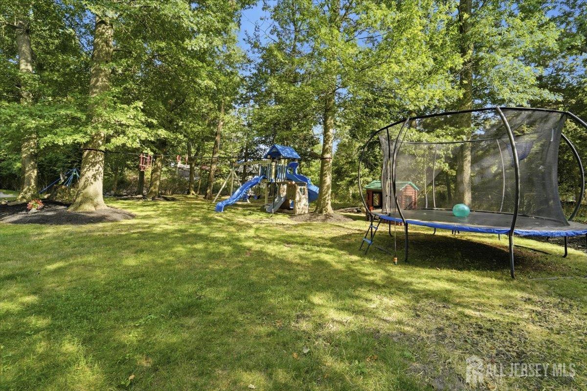 462 Blue Ridge Avenue Piscataway, NJ 08854 - Photo 54 of 64