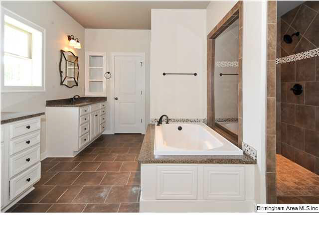 4081 Noyak Road, Unit 142 Birmingham, AL 35226 - Photo 16 of 24