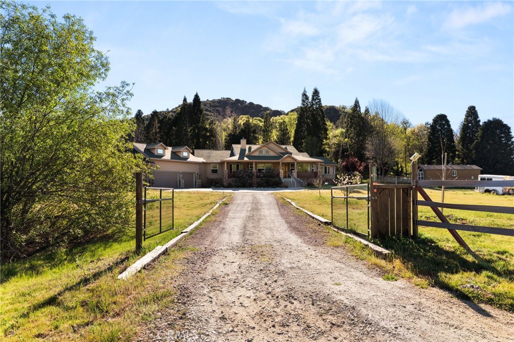 11821 Raspberry Lane Oak Glen, CA 92399 - Photo 4 of 49