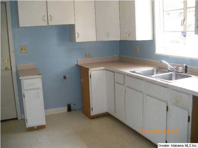 1809 Stone Road Birmingham, AL 35228 - Photo 5 of 6