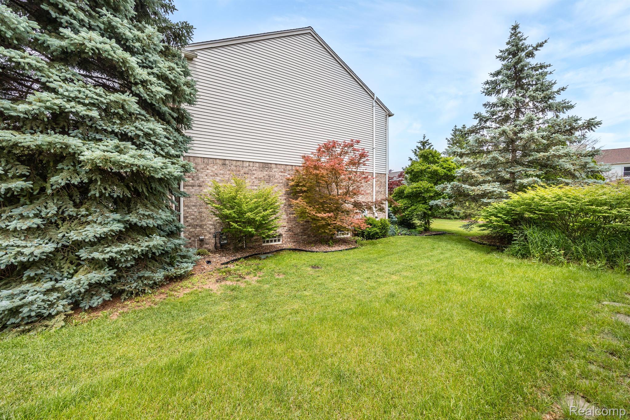 1775 Tremont Road Canton, MI 48188 - Photo 44 of 47 Gallery Image 44