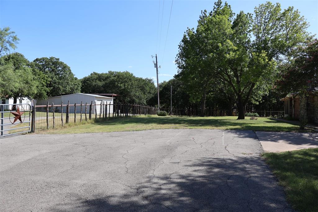 4315 Waples Road Granbury, TX 76049 - Photo 18 of 40