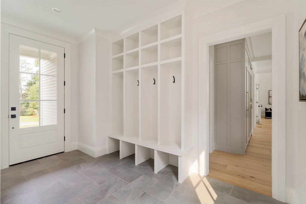 14 Bird Hill Avenue Wellesley, MA 02481 - Photo 22 of 37 a view of an empty room with a window