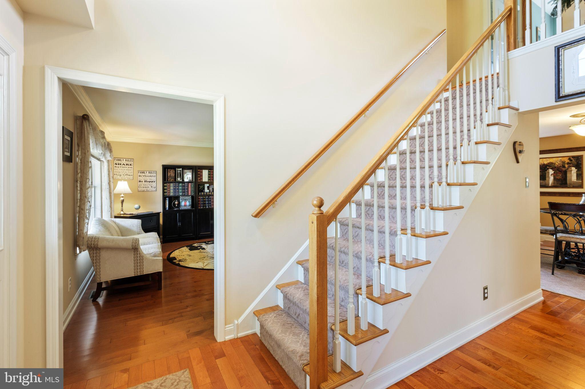 519 Meadow Ridge Drive Mickleton, NJ 08056 - Photo 8 of 63 Foyer
