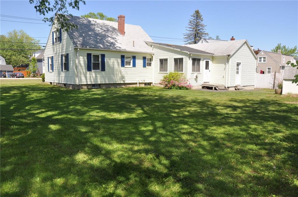 64 New Gorham Road Westbrook, ME 04092 - Photo 2 of 15 Photo