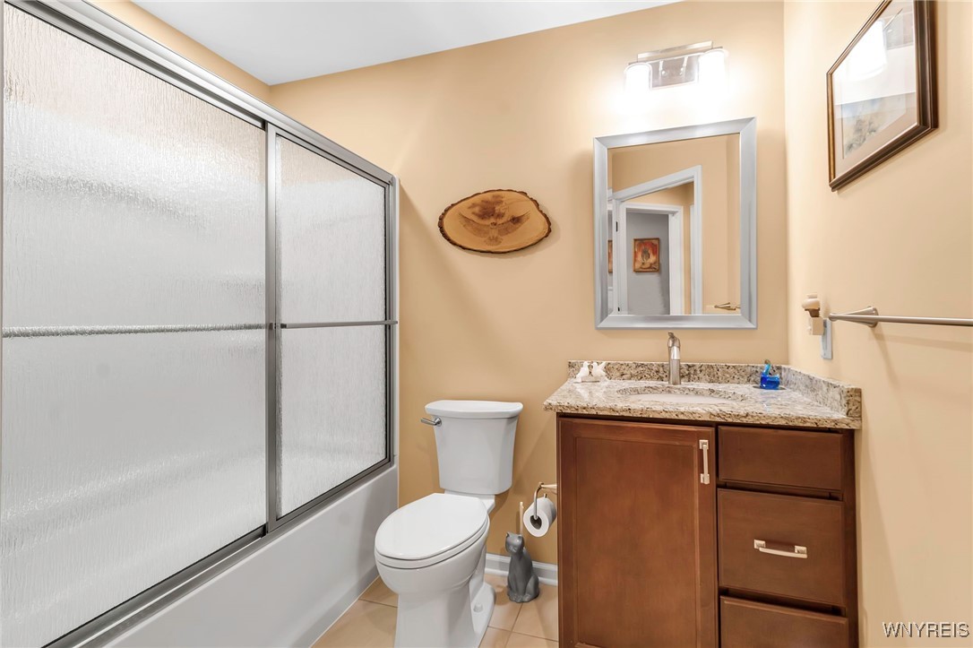 30 Sedge Lancaster, NY 14086 - Photo 22 of 37 Main Bathroom