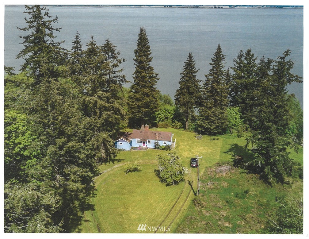 2794 Strawberry Point Road Oak Harbor, WA 98277 - Photo 1 of 23 Gallery Image 1