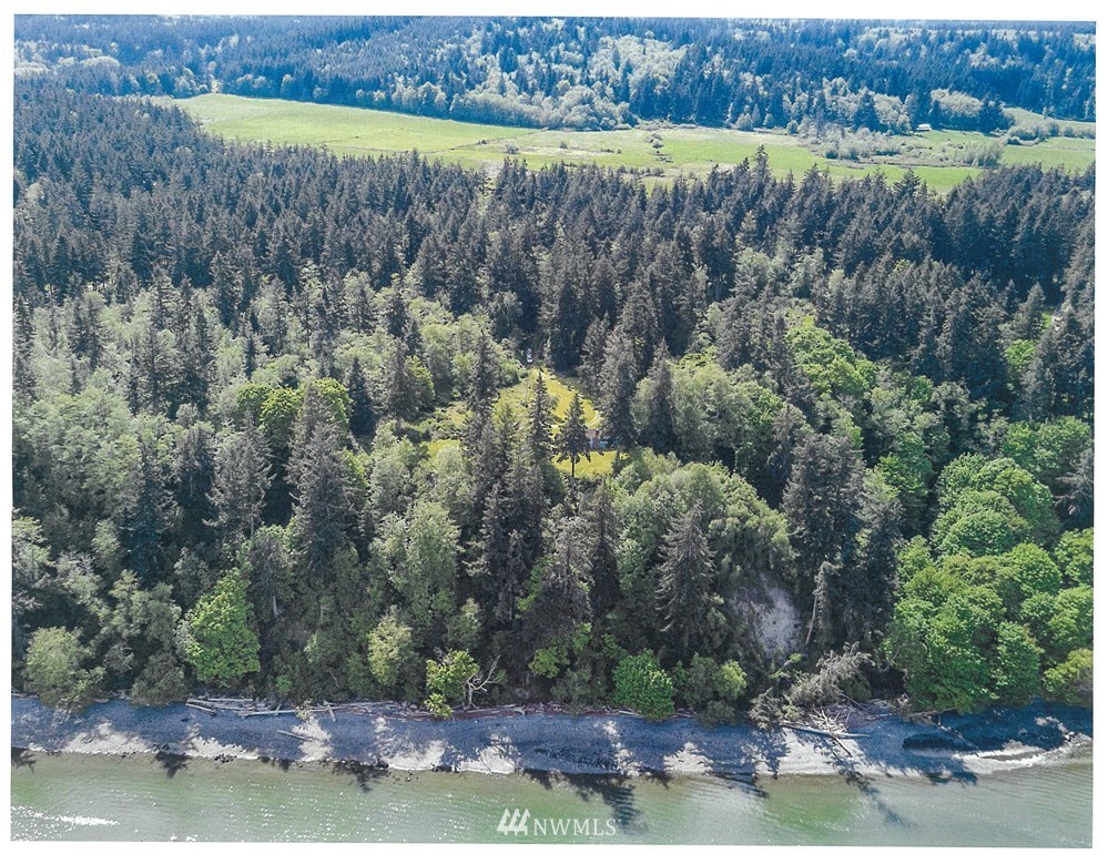 2794 Strawberry Point Road Oak Harbor, WA 98277 - Photo 2 of 23 Gallery Image 2