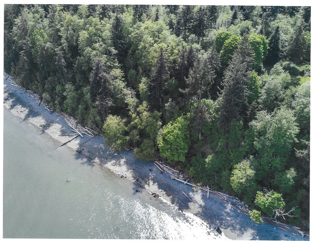 2794 Strawberry Point Road Oak Harbor, WA 98277 - Photo 8 of 23 Gallery Image 8