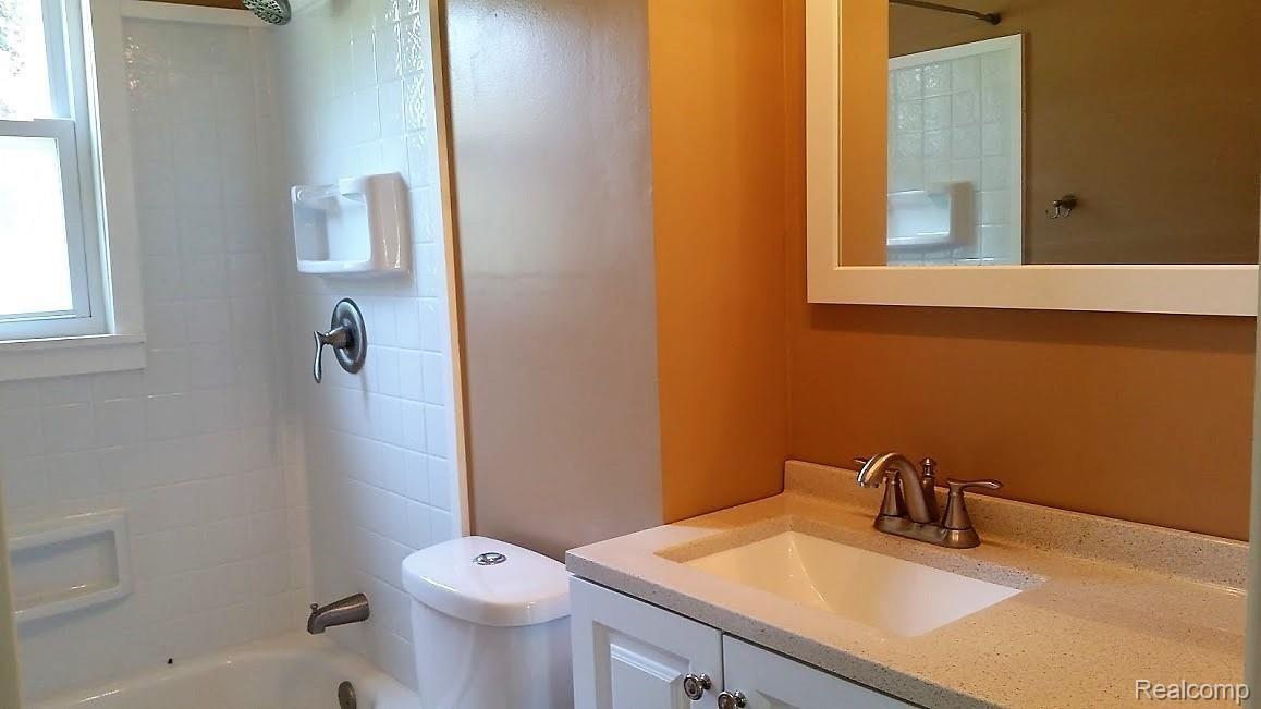 7346 North Bray Road Mount Morris, MI 48458 - Photo 14 of 31 14.jpg