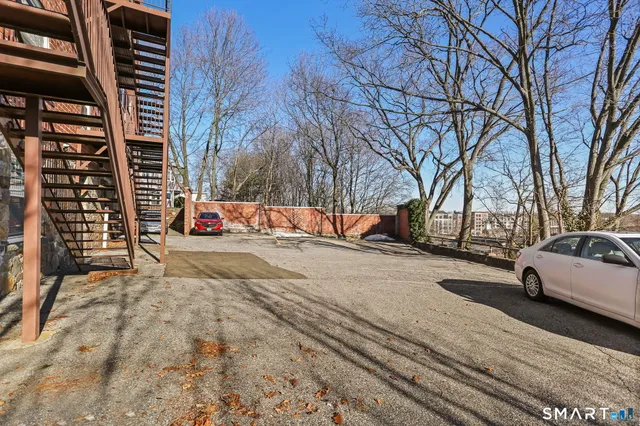 $250,000 | 8 Elmcrest Terrace, Unit 103, Norwalk, CT 06850