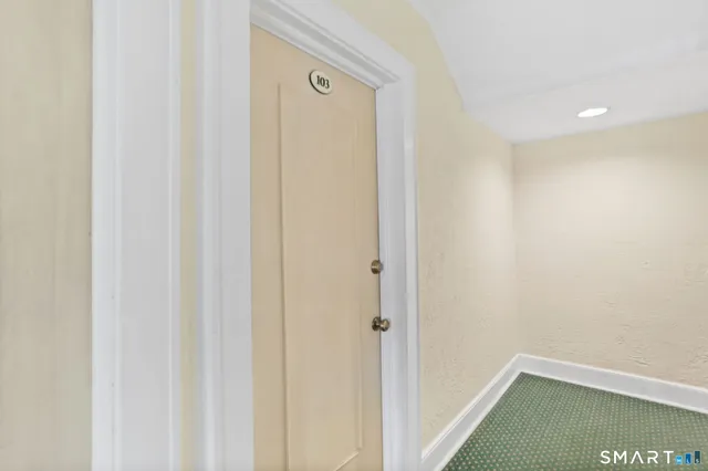 $250,000 | 8 Elmcrest Terrace, Unit 103, Norwalk, CT 06850