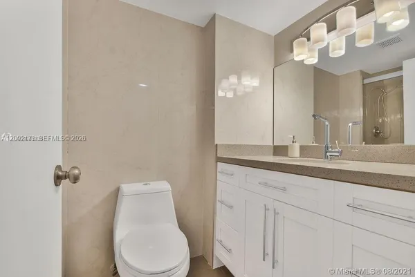 $2,999 | 18041 Biscayne Boulevard, Unit 801, Aventura, FL 33160