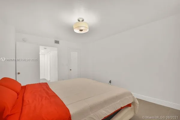 $2,999 | 18041 Biscayne Boulevard, Unit 801, Aventura, FL 33160