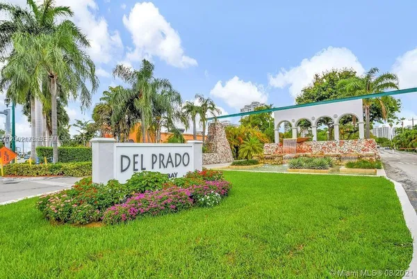 $2,999 | 18041 Biscayne Boulevard, Unit 801, Aventura, FL 33160