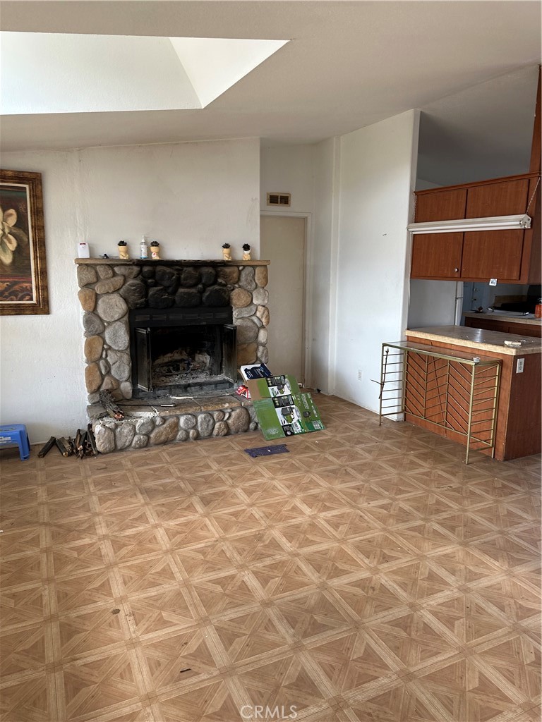43043 Ardia Road Hemet, CA 92544 - Photo 41 of 53 Fireplace in living room