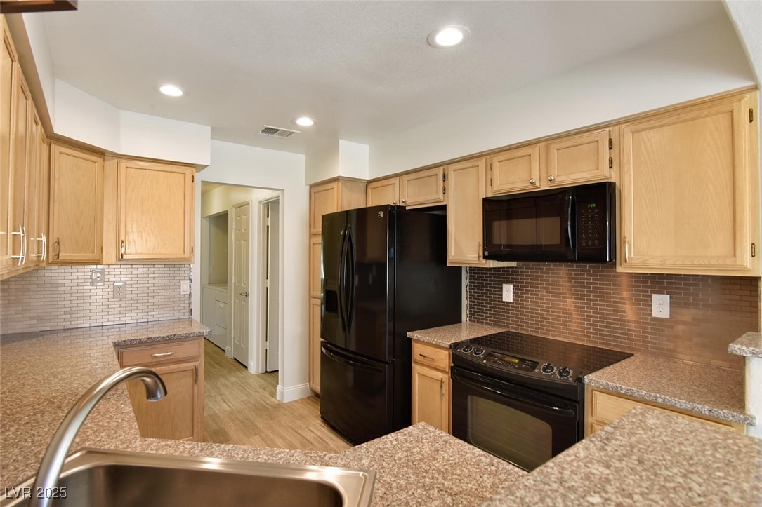 2136 Sun Swept Way Henderson, NV 89074 - Photo 12 of 25