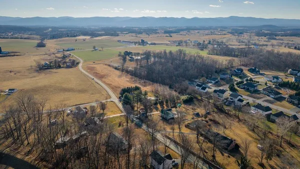 $585,000 | 4634 Shen Lake Drive, Harrisonburg, VA 22801