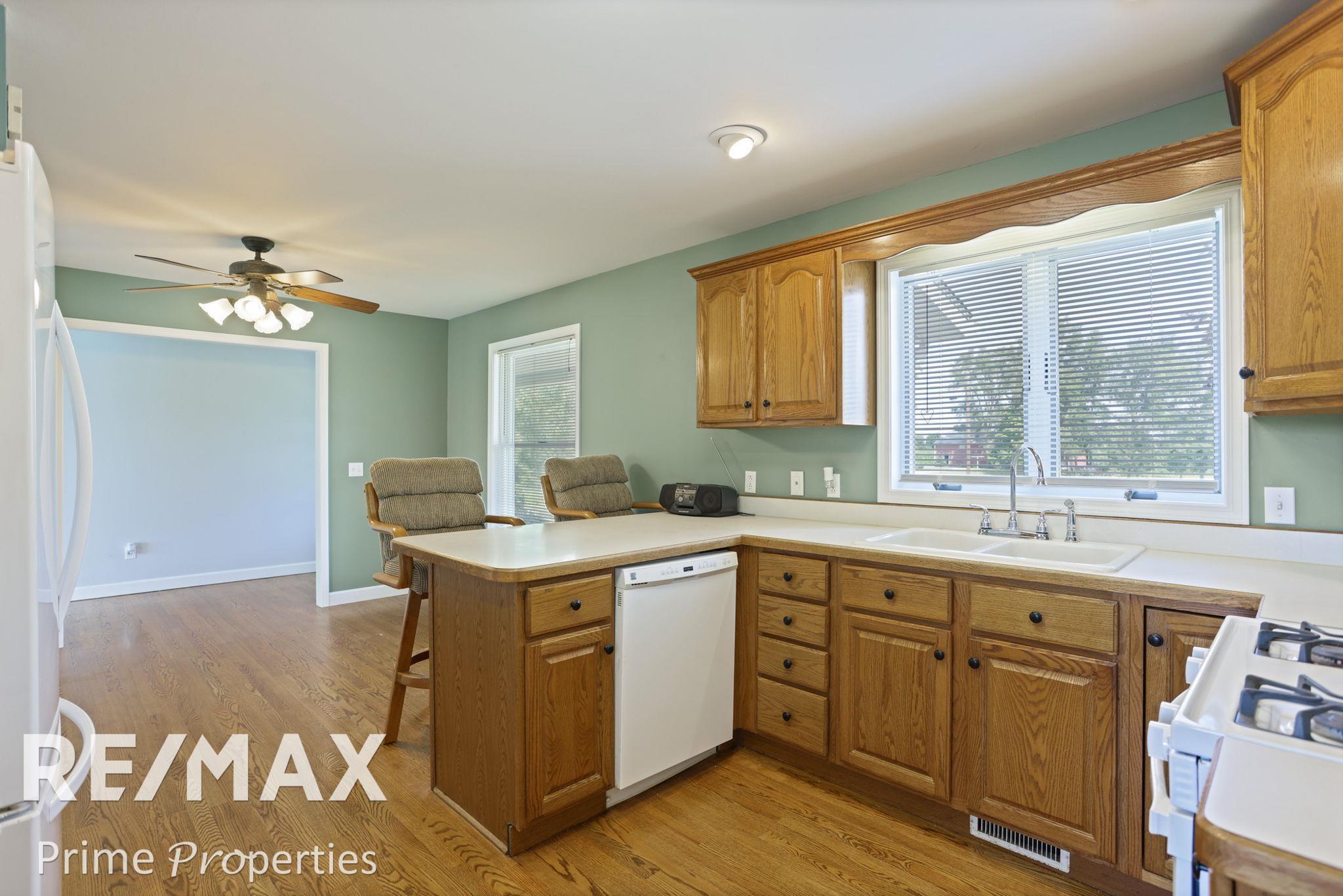 10560 Wenn Road Birch Run, MI 48415 - Photo 17 of 64