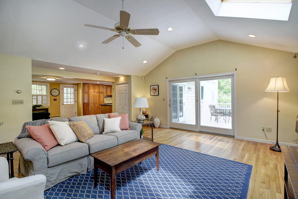 39 Kingswood Road Westwood, MA 02090 - Photo 4 of 30 Gallery Image 4