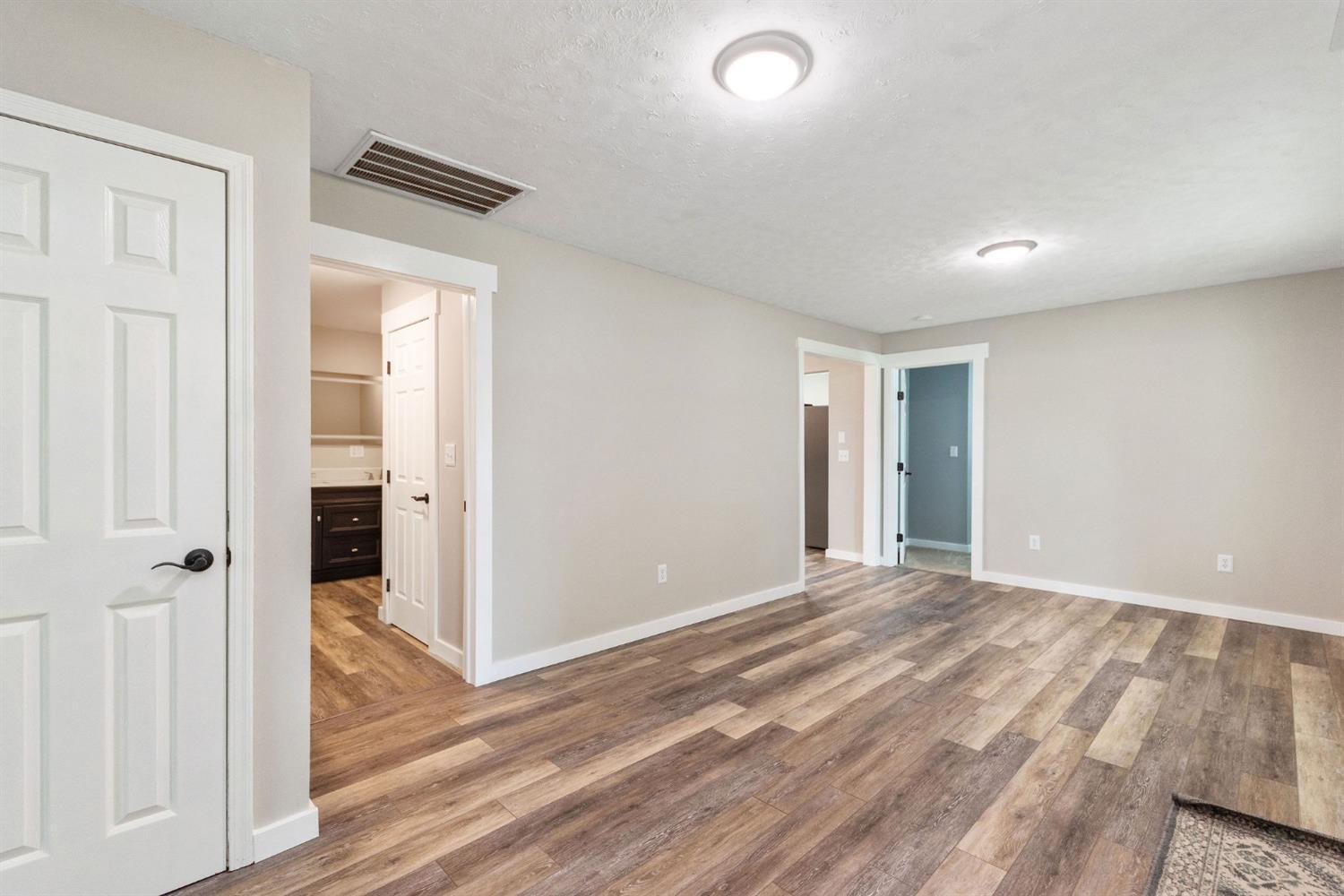 15730 Bodman Road Mount Orab, OH 45154 - Photo 4 of 31 Gallery Image 4