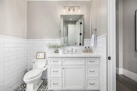 $5,500,000 | 577 West Horseshoe Place, Chandler, AZ 85248