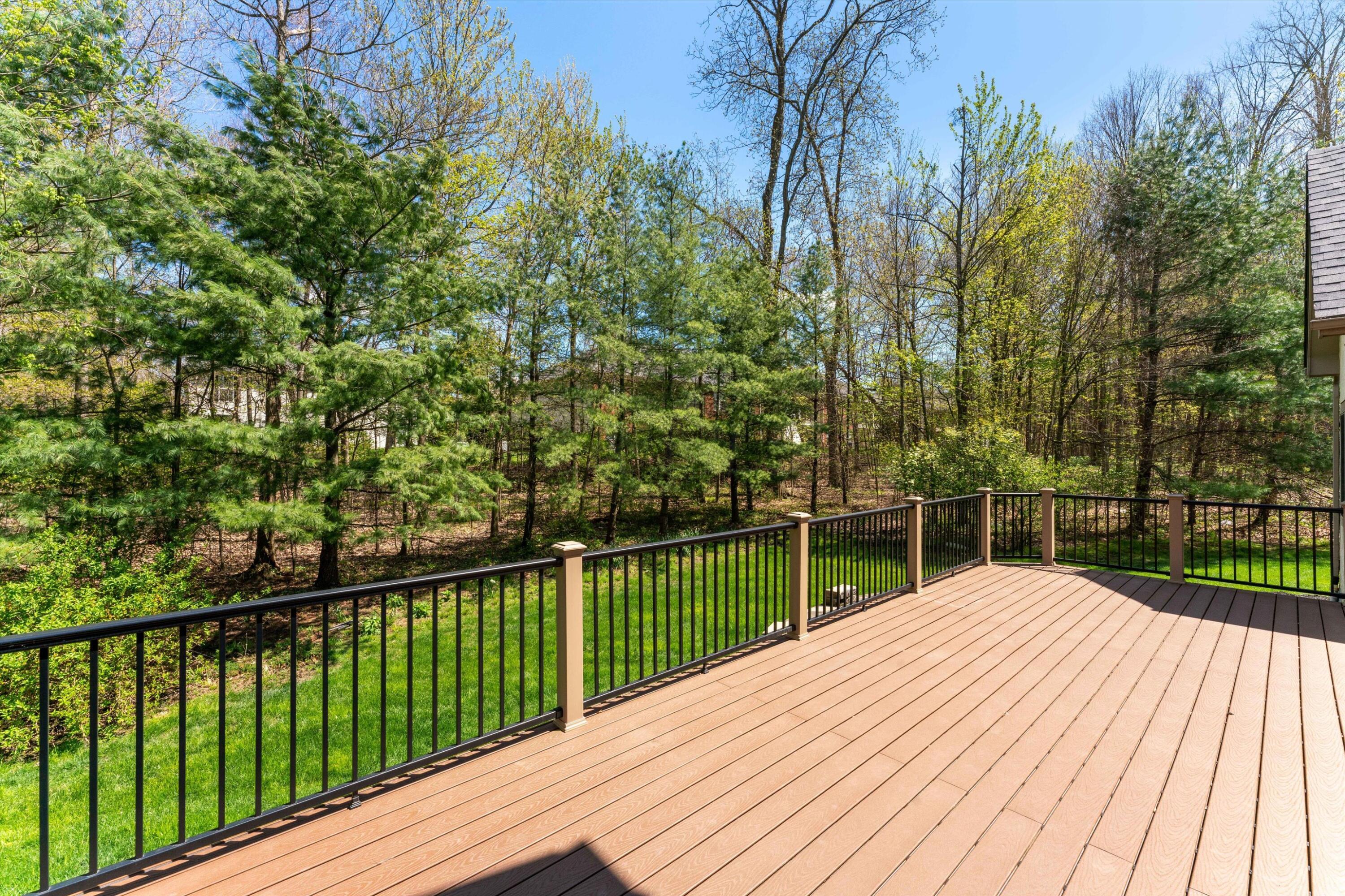 7646 Frasier Road Westerville, OH 43082 - Photo 46 of 51 Exterior Back