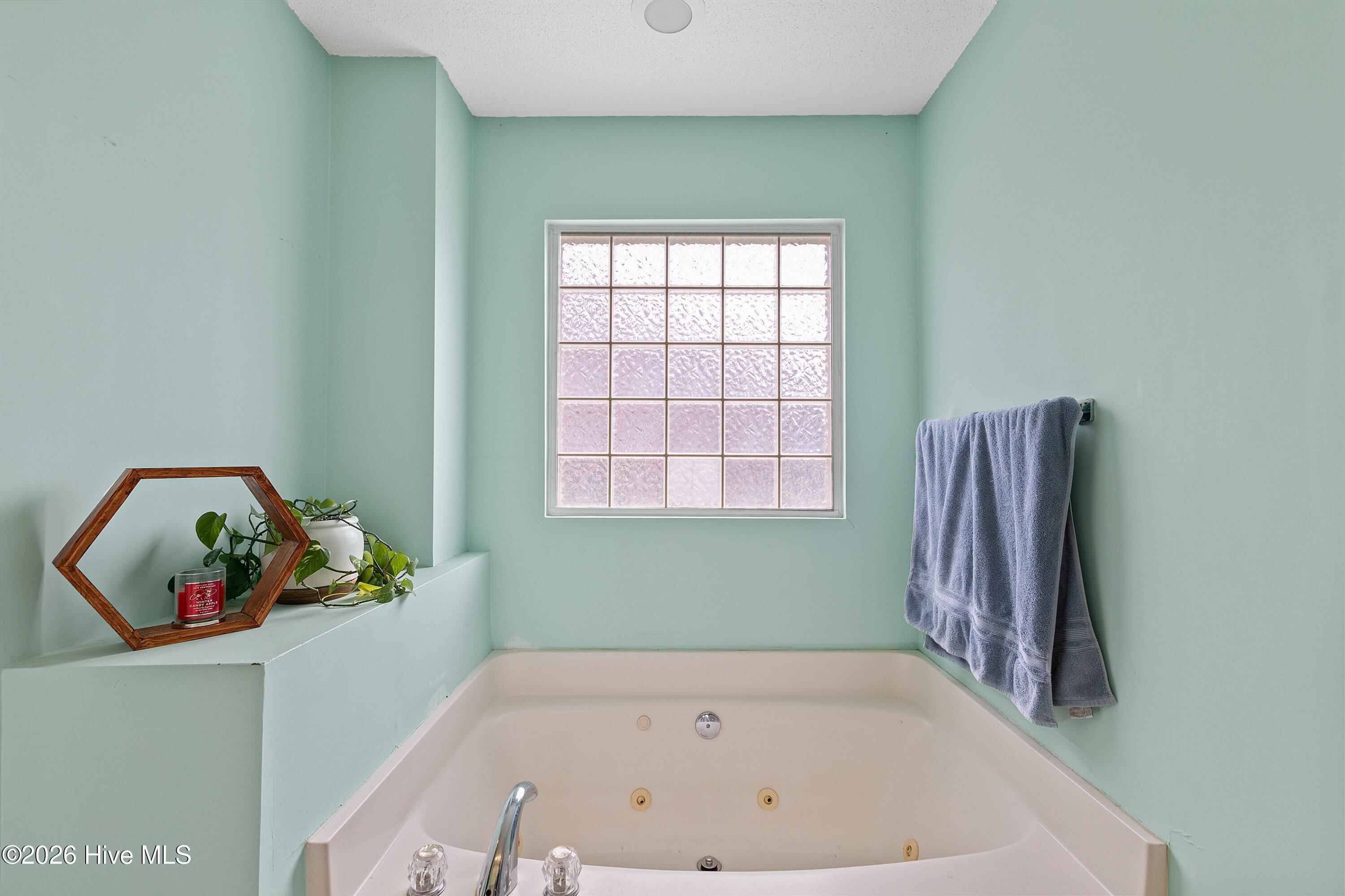 724 Iris Bryant Road Dunn, NC 28334 - Photo 10 of 30 Gallery Image 10
