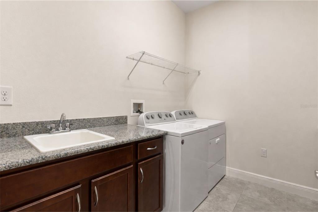 2449 Yellow Brick Road St. Cloud, FL 34772 - Photo 14 of 43