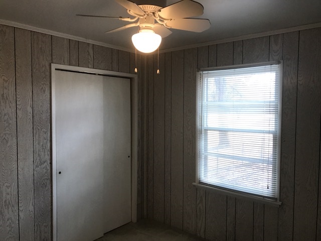 911 Klein Road Boonville, IN 47601 - Photo 5 of 19 Gallery Image 5