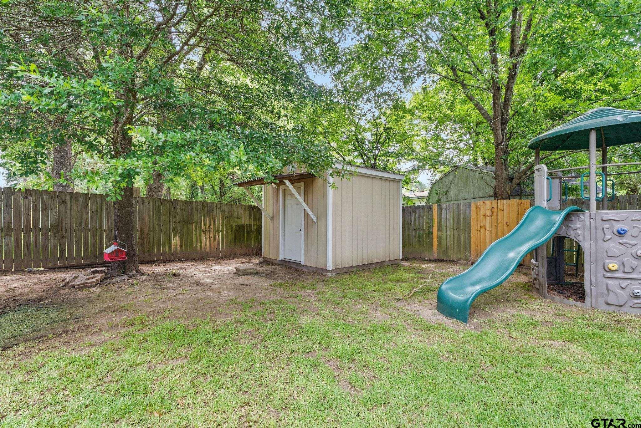 681 Frederick Circle Flint, TX 75762 - Photo 25 of 28