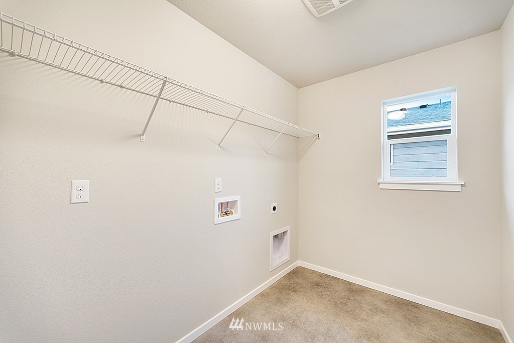 130 180th Place Southwest, Unit CT 03 Bothell, WA 98012 - Photo 17 of 20 a view of a small space