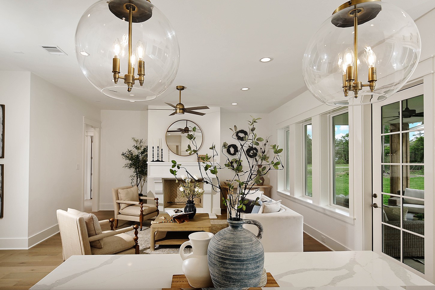 15728 Woodlife Road Willis, TX 77378 - Photo 17 of 36 Open views to living room from kitchen makes visiting with family and friends enjoyable.