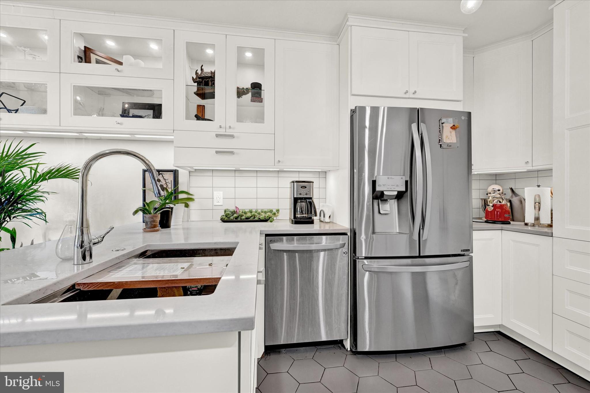 15 Cross Keys Road, Unit 15C Baltimore, MD 21210 - Photo 14 of 27