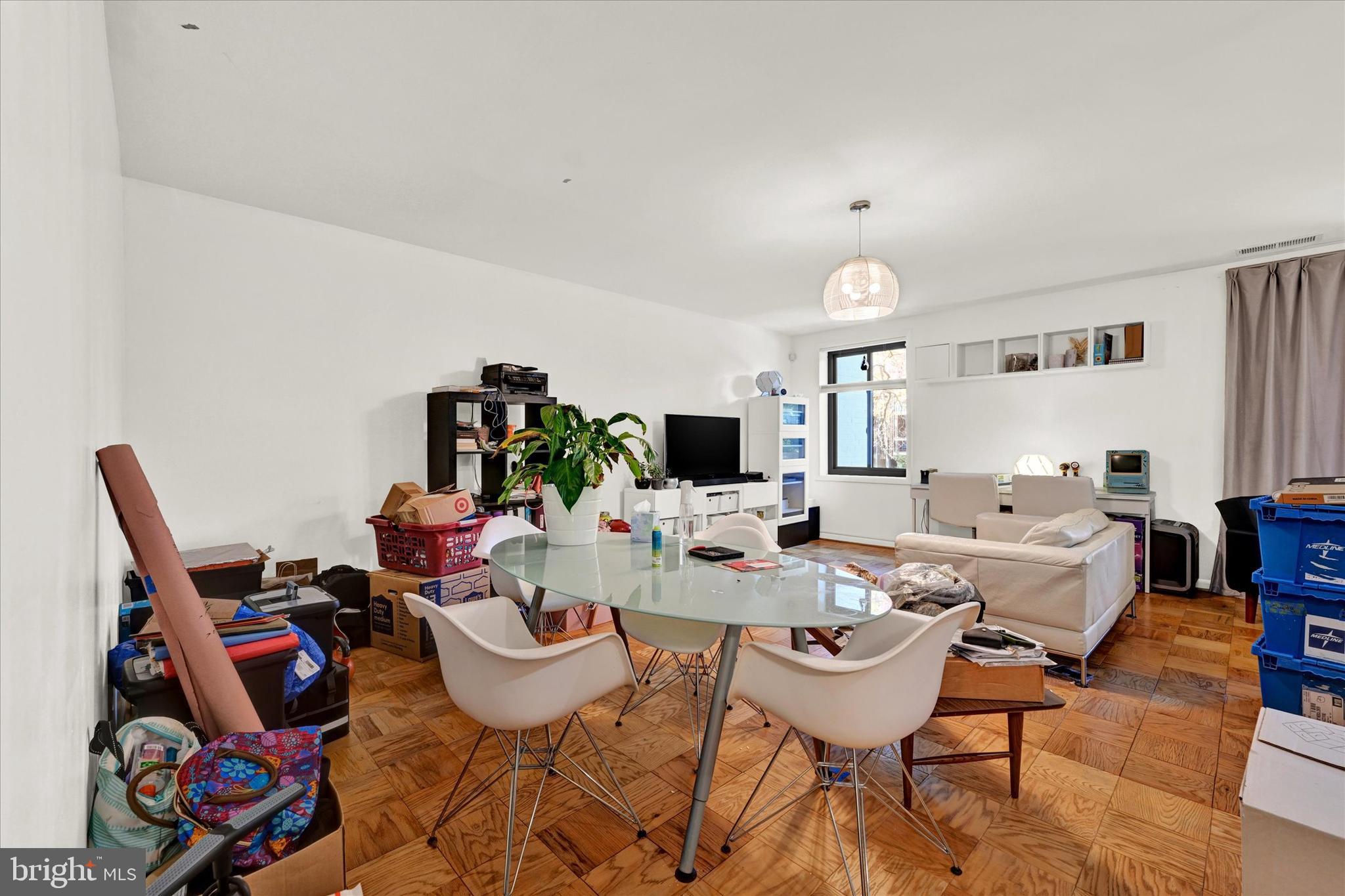 15 Cross Keys Road, Unit 15C Baltimore, MD 21210 - Photo 2 of 27