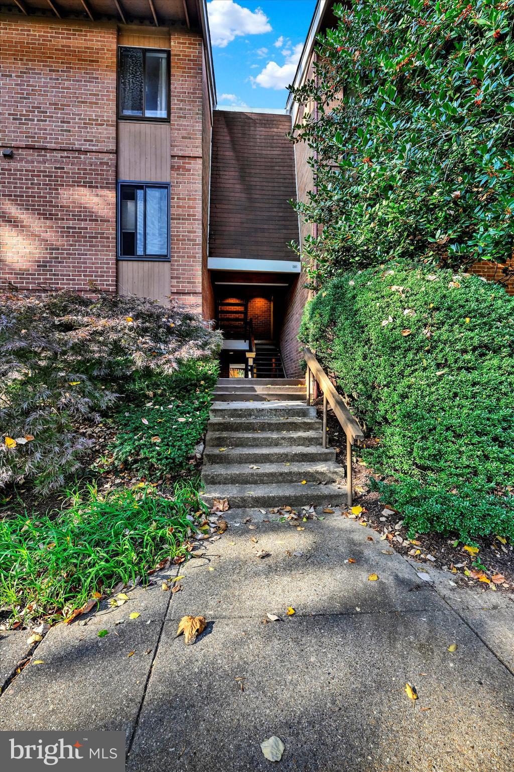 15 Cross Keys Road, Unit 15C Baltimore, MD 21210 - Photo 3 of 27