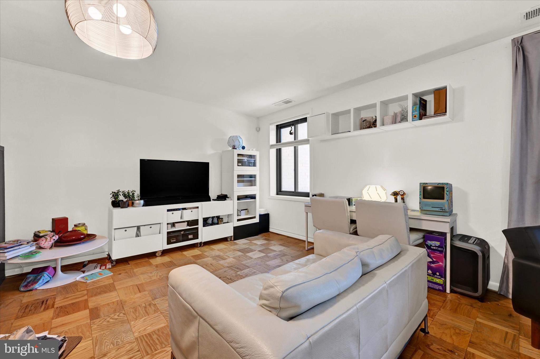 15 Cross Keys Road, Unit 15C Baltimore, MD 21210 - Photo 8 of 27