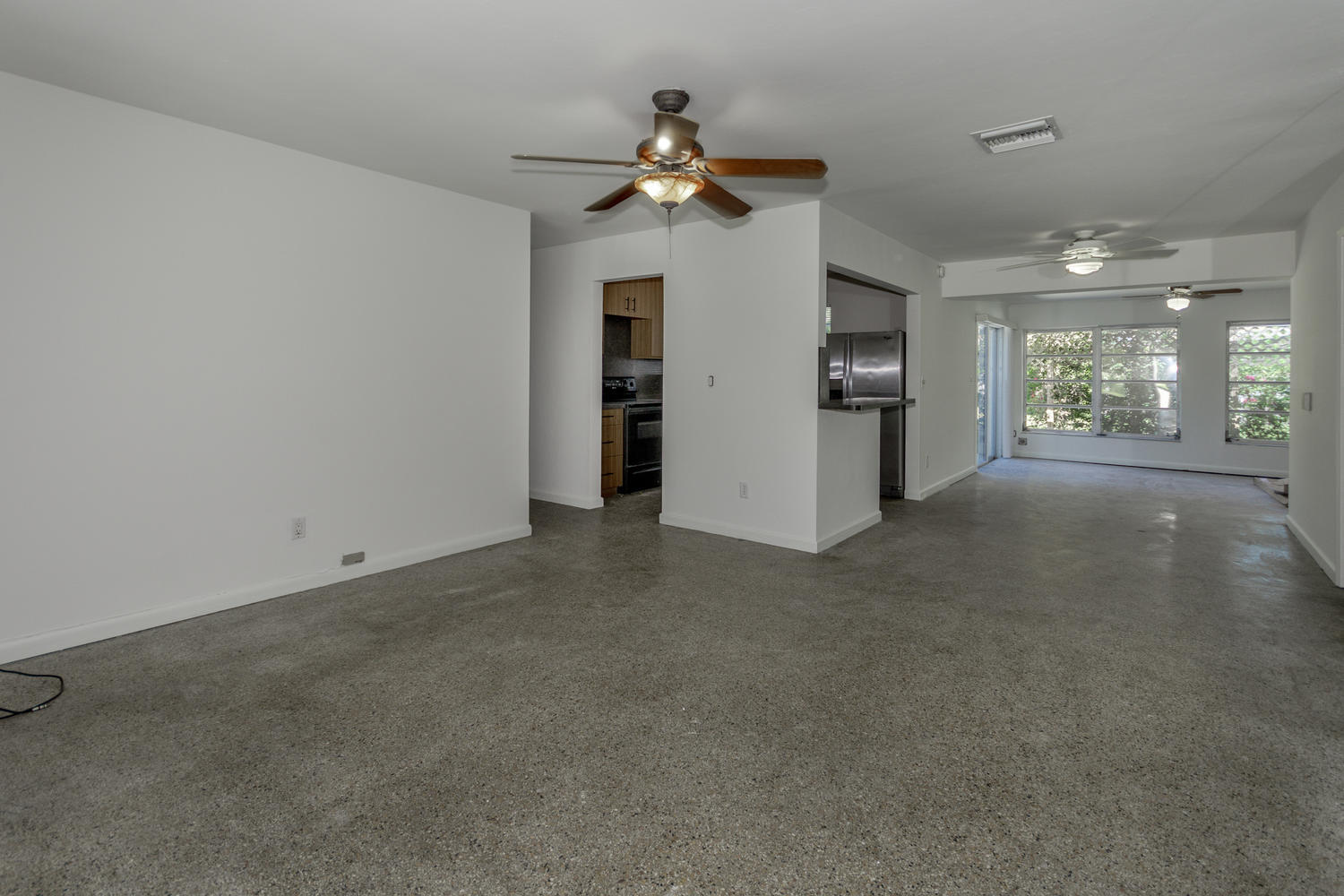 104 Northeast 2nd Circle Boca Raton, FL 33431 - Photo 18 of 18 Open Floor Plan