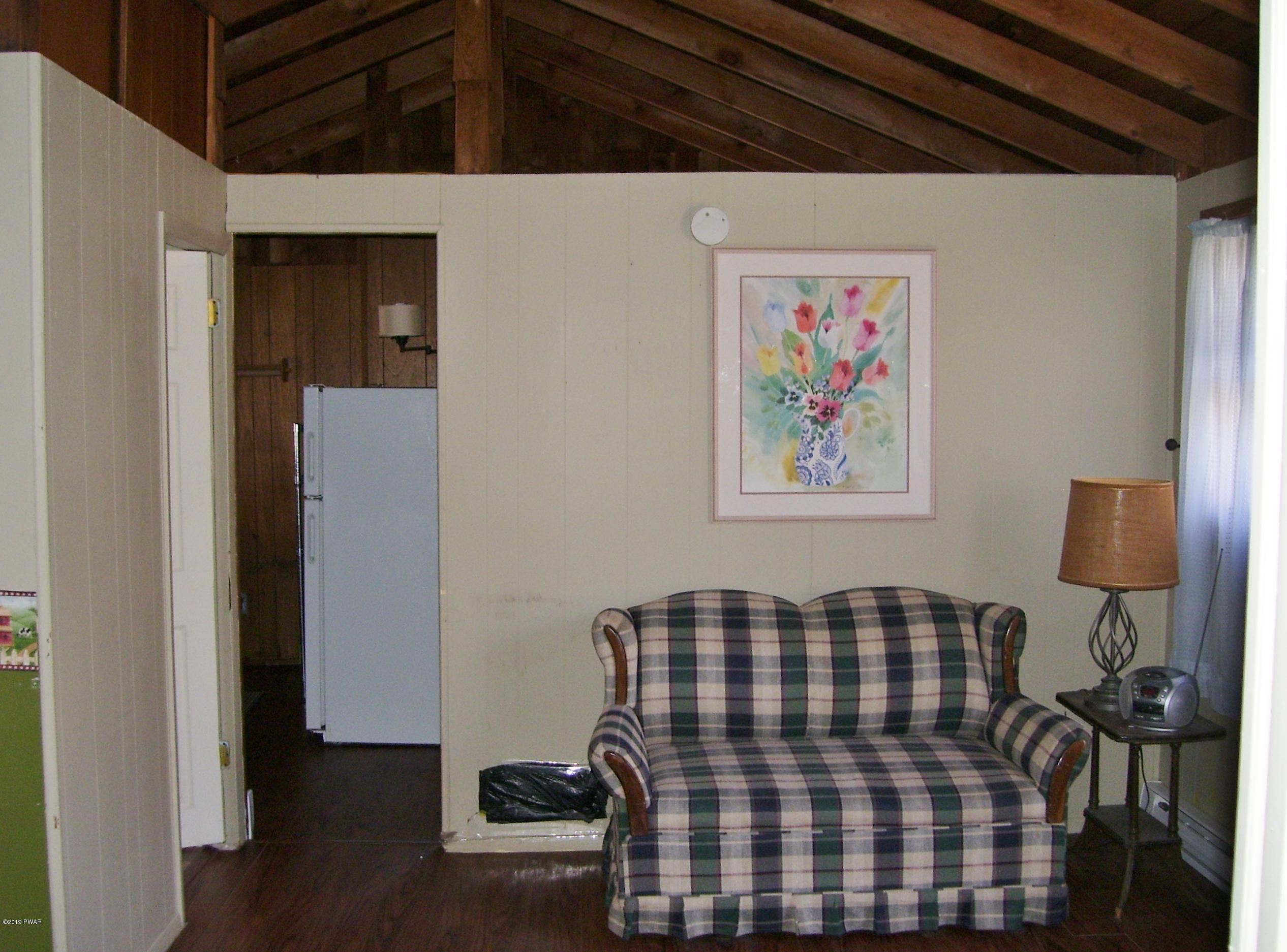1172 Avoy Road Lakeville, PA 18438 - Photo 6 of 22